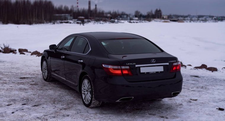 Lexus LS Ultimate Luxury & Precision Engineering